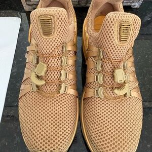 Nike Women's Beige Mesh Athletic Shoes